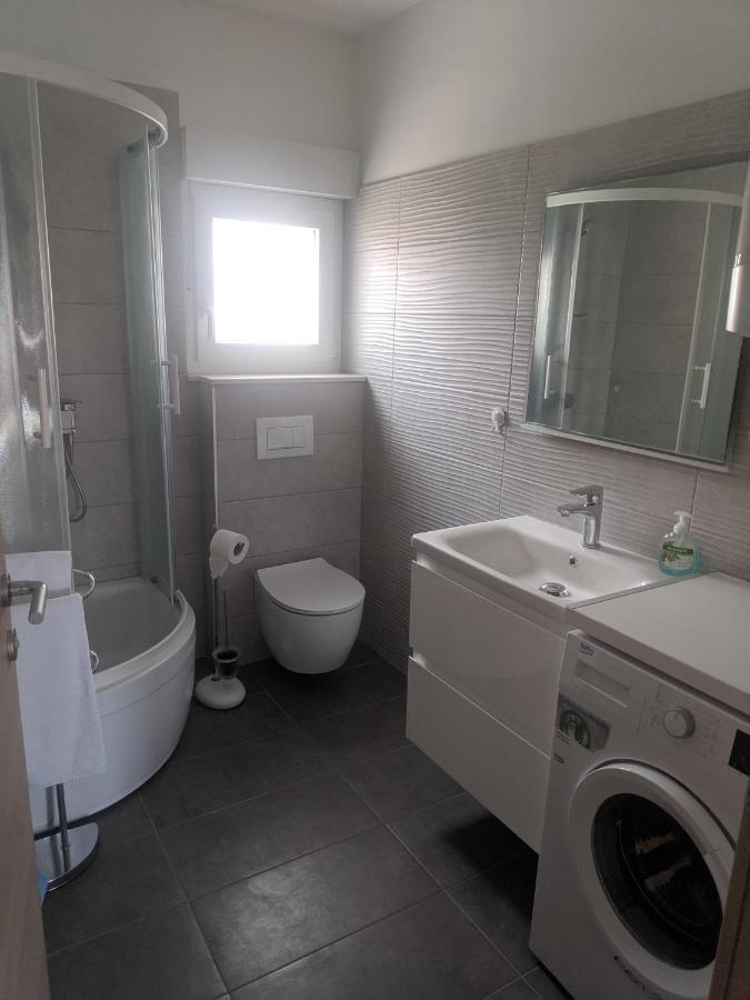 Ac Apartment With 2 Bedrooms And 2 Bathrooms-Free Private Parking Split Exteriör bild